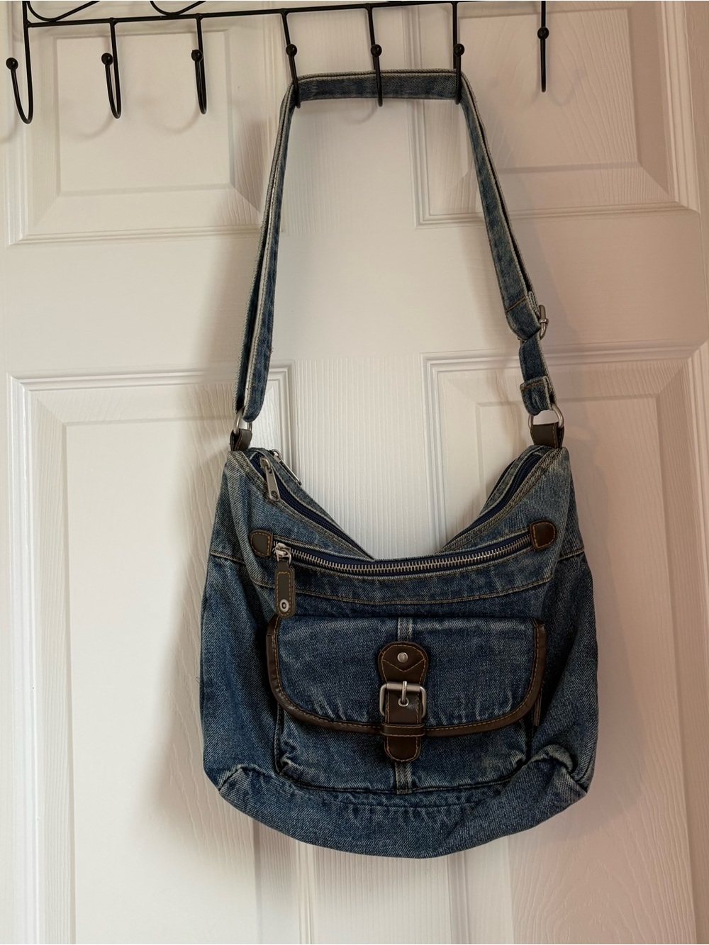 Y2K Denim Crossbody Shoulder Bag with Brown Lwather Hardware - Blue